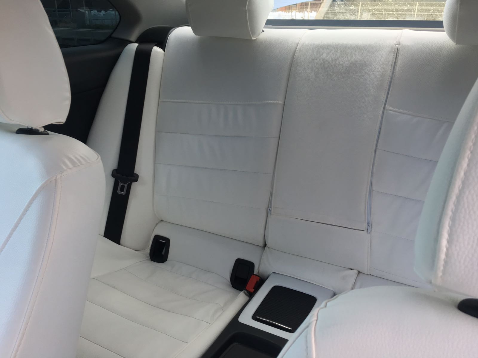 Car-Leder - Maßgefertigte sitzbezüge - BMW 3 E92- Kunstleder - Weiß